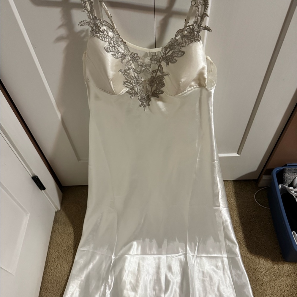 Nightgown with Silver Embroidery